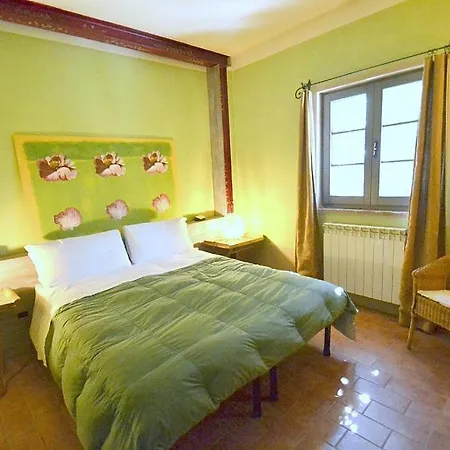Sleeps 6 Pool Wifi Appartamento