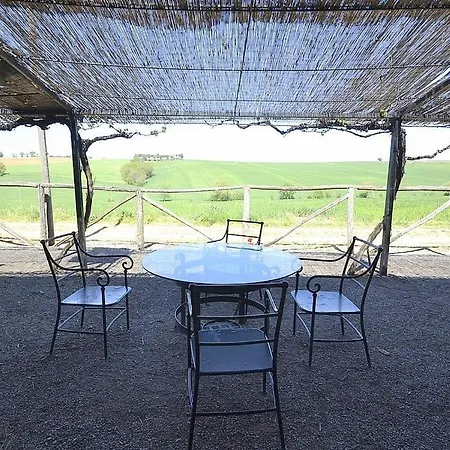 Sleeps 6 Pool Wifi